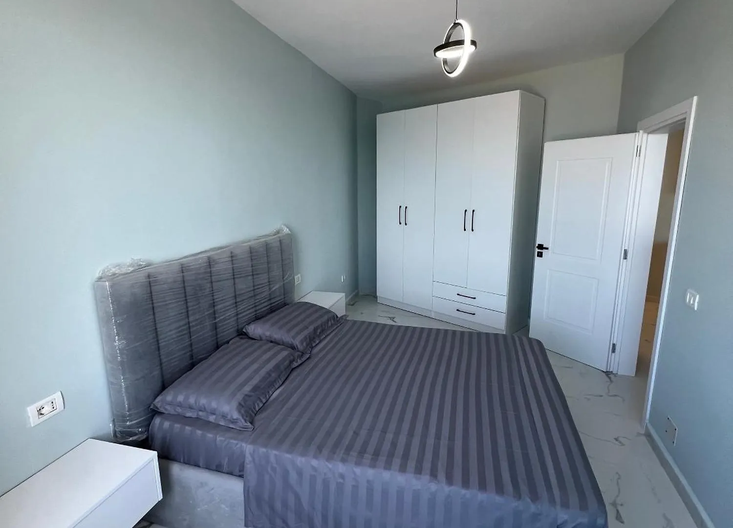 Seaview Luxury Apartment Golem  Albania